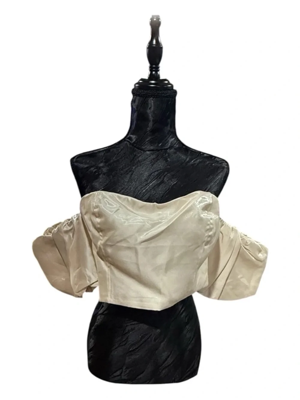 NEW WITH TAG! Forever 21 Size Large L Off shoulder puff sleeve satin top lot6414